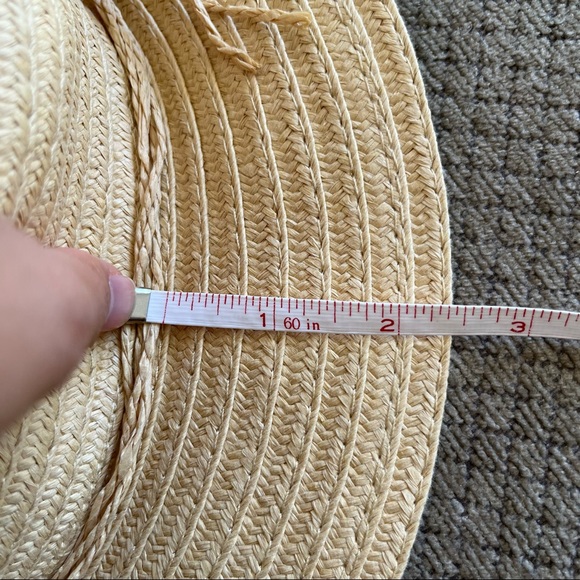 Straw hat - Picture 5 of 10